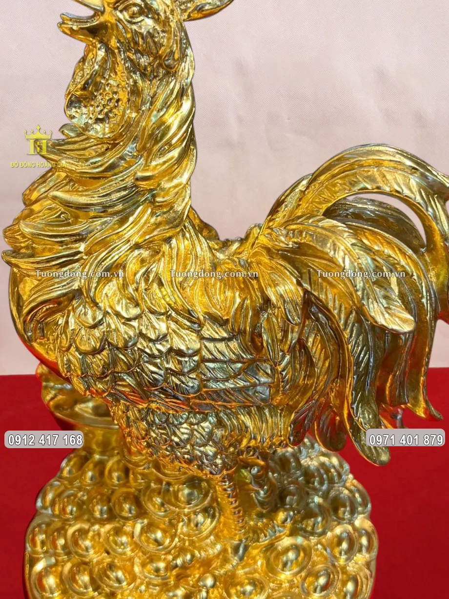 Từng họa tiết hoa văn được chăm chút tỉ mỉ